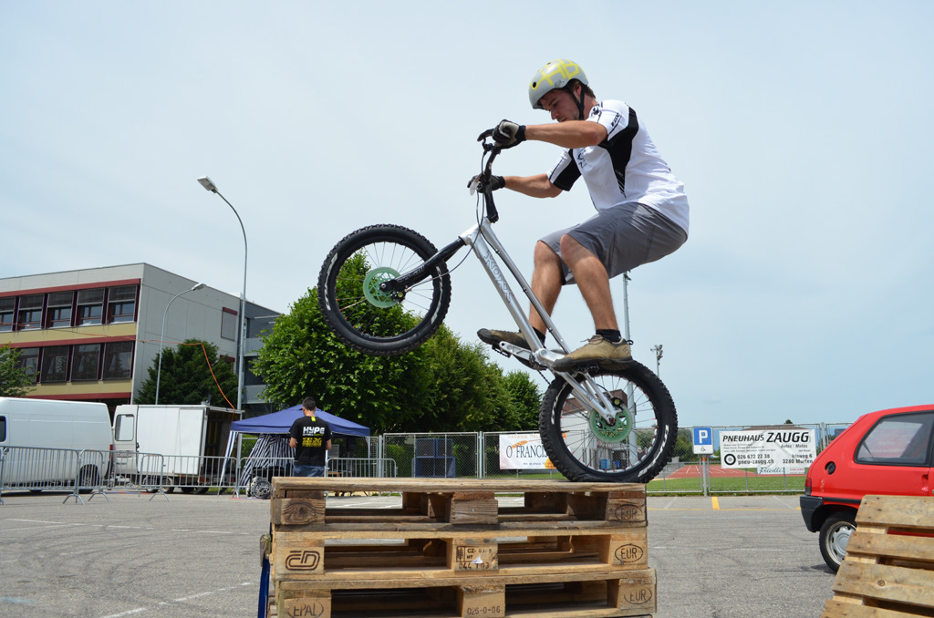stunt%20(110)