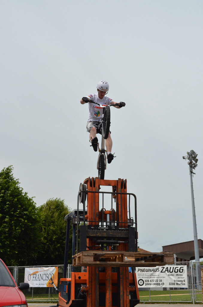 stunt%20(127)