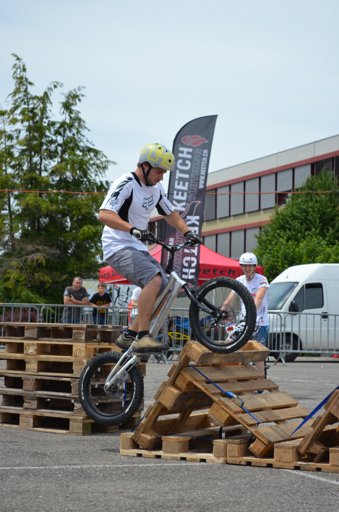 stunt%20(13)