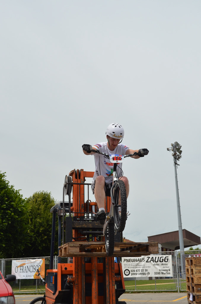 stunt%20(130)