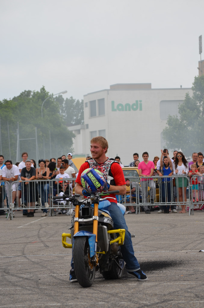 stunt%20(146)