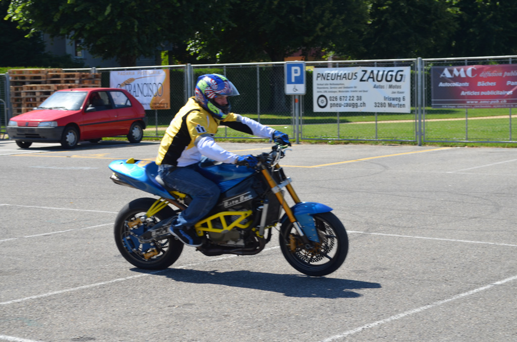 stunt%20(147)