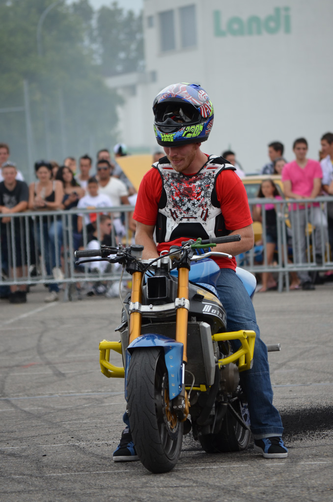 stunt%20(148)