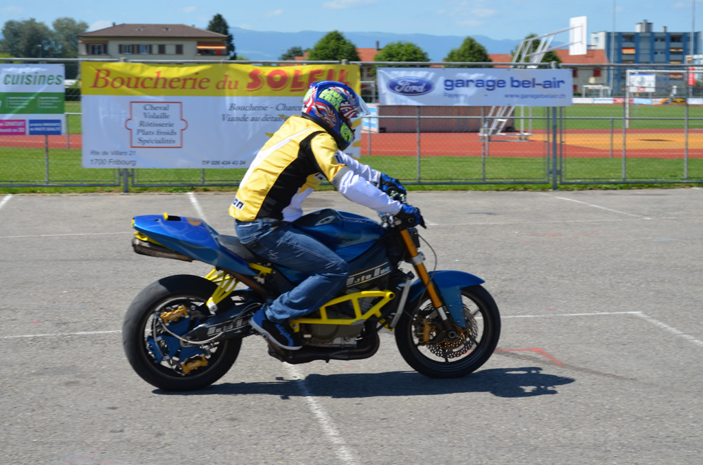 stunt%20(149)