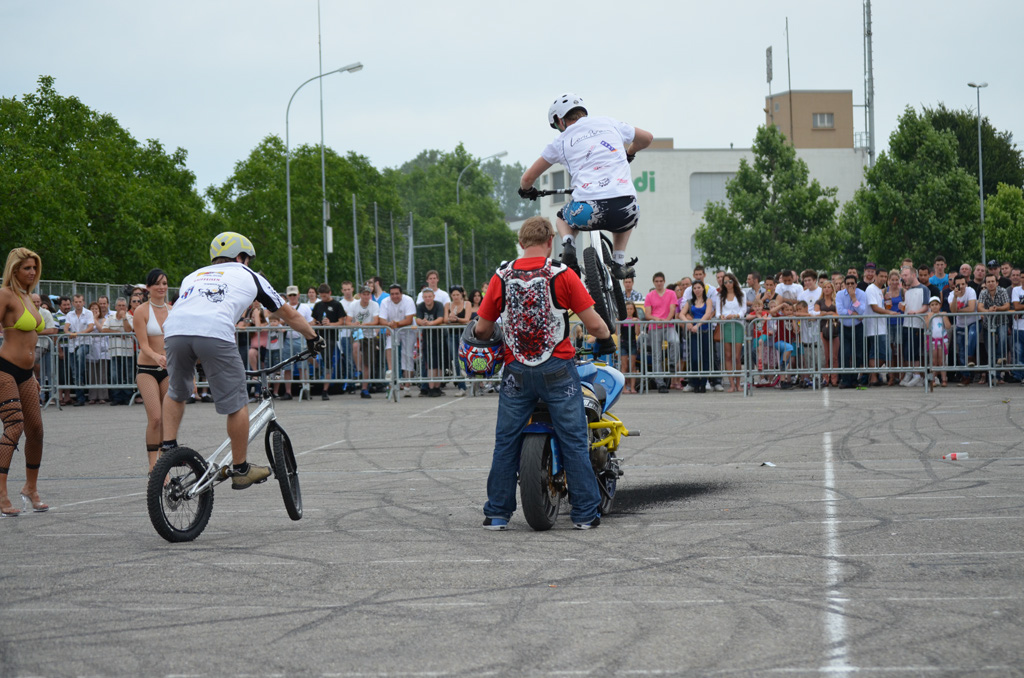 stunt%20(164)