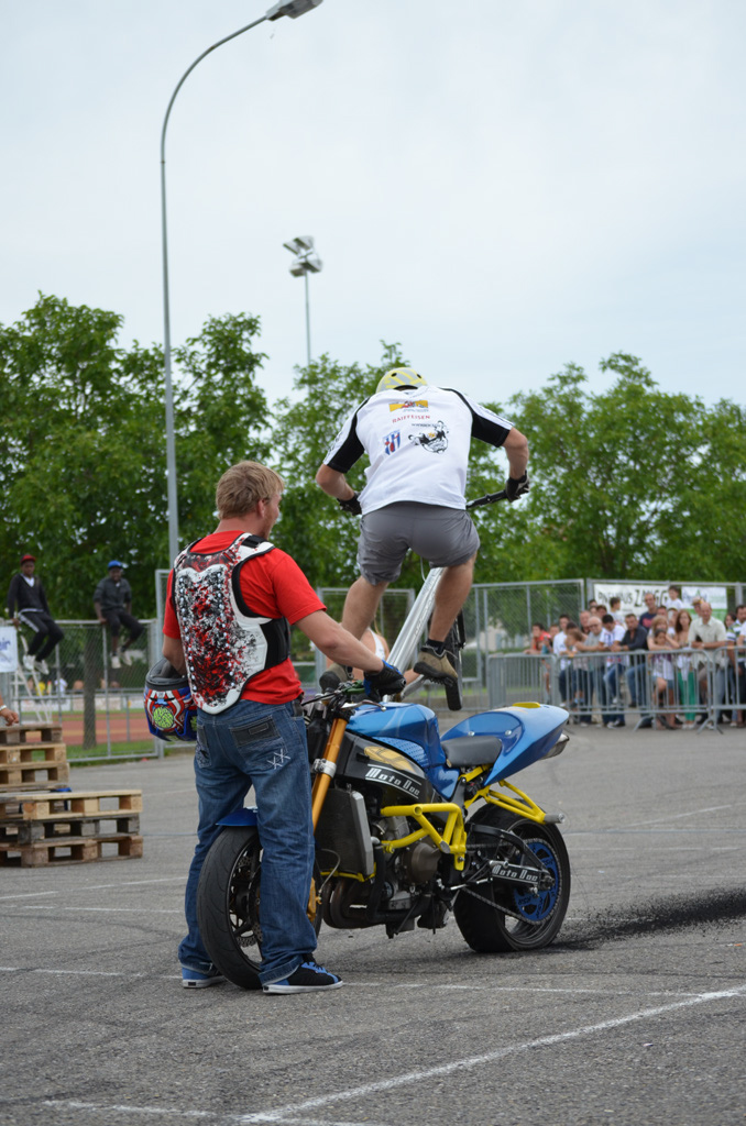 stunt%20(174)