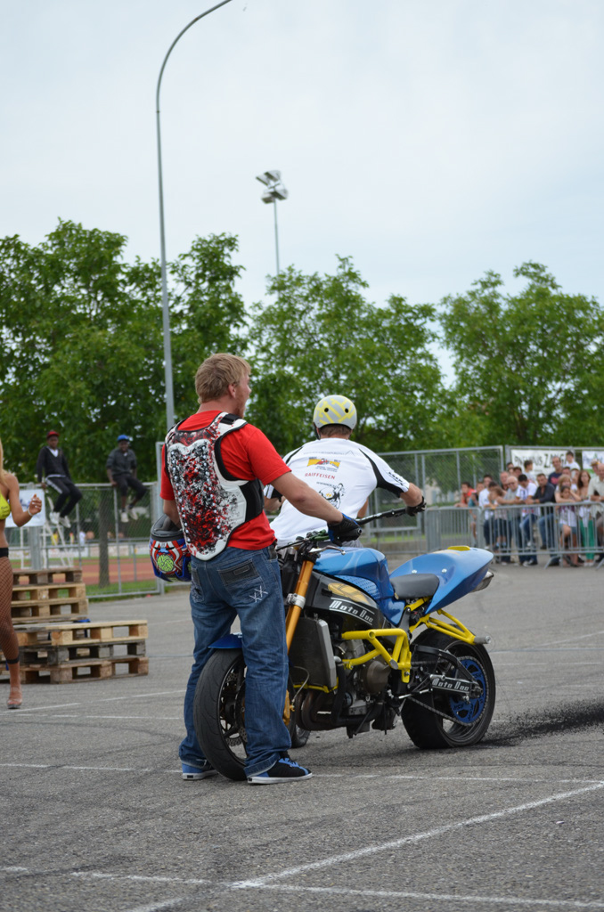 stunt%20(176)