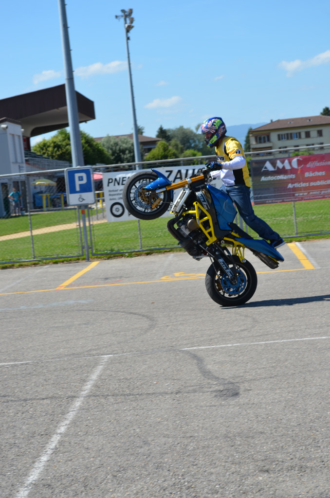stunt%20(179)