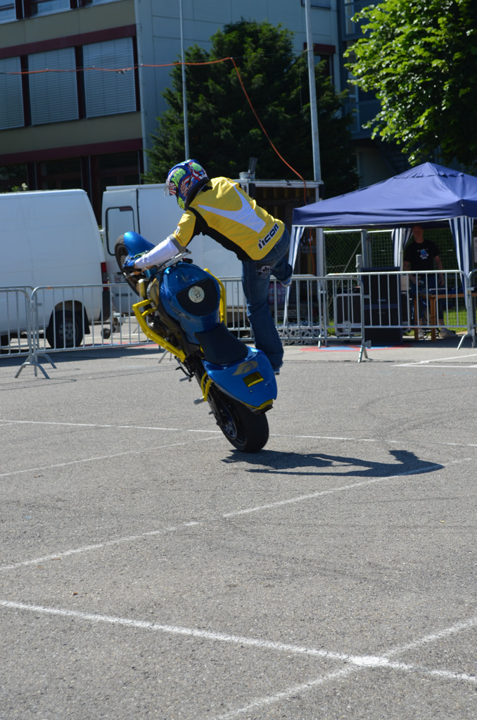 stunt%20(186)