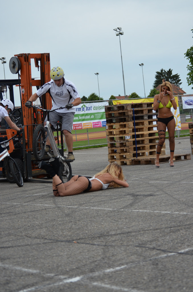 stunt%20(189)
