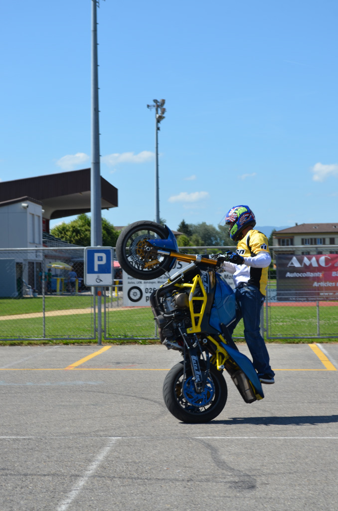 stunt%20(190)