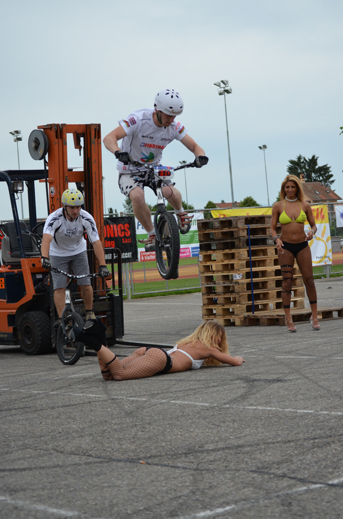 stunt%20(205)