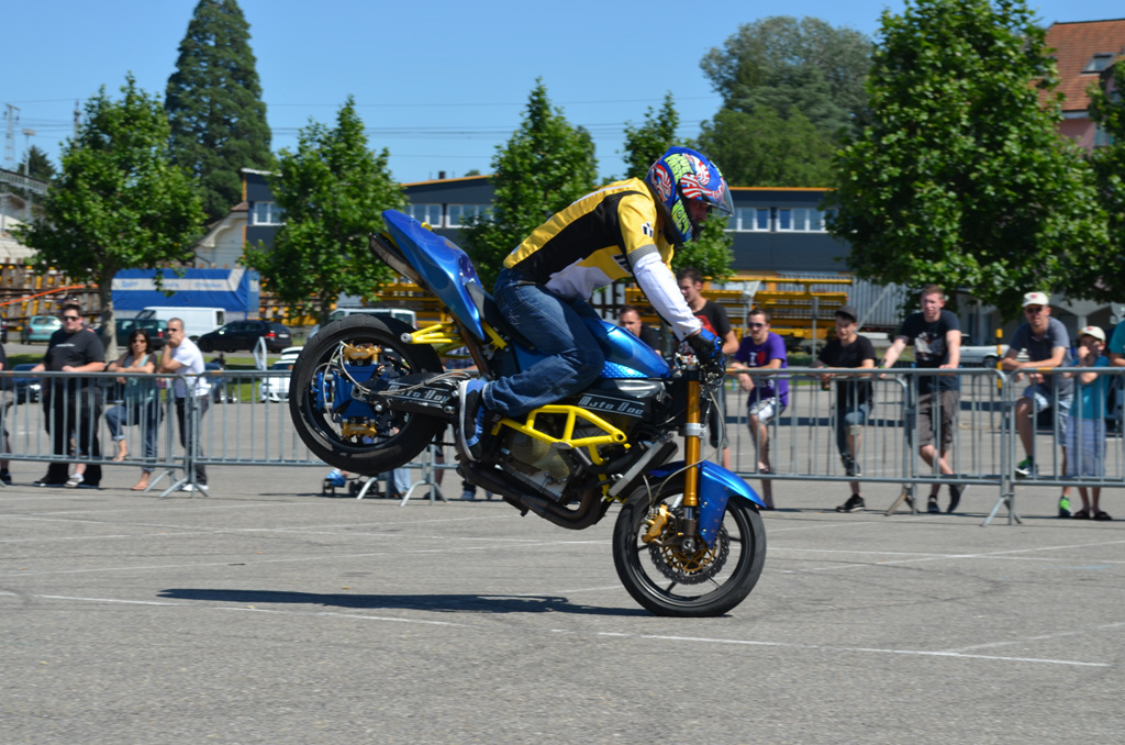 stunt%20(238)