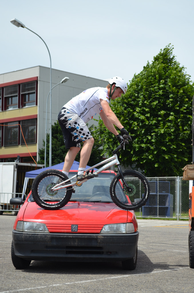 stunt%20(24)