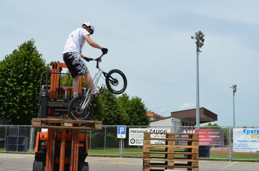 stunt%20(27)