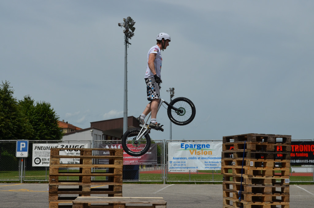 stunt%20(29)
