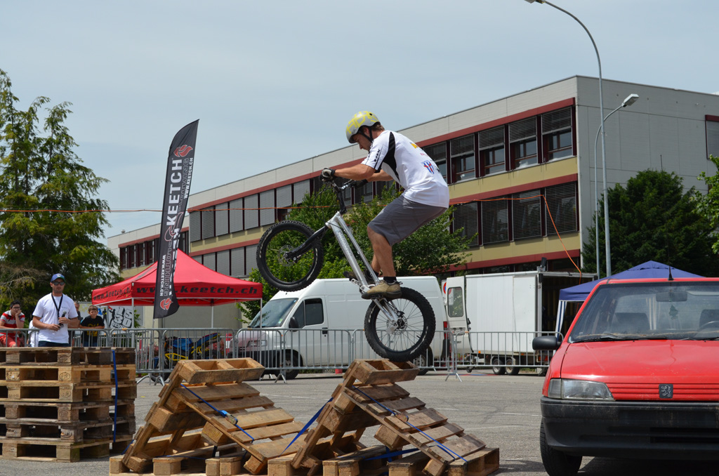 stunt%20(33)