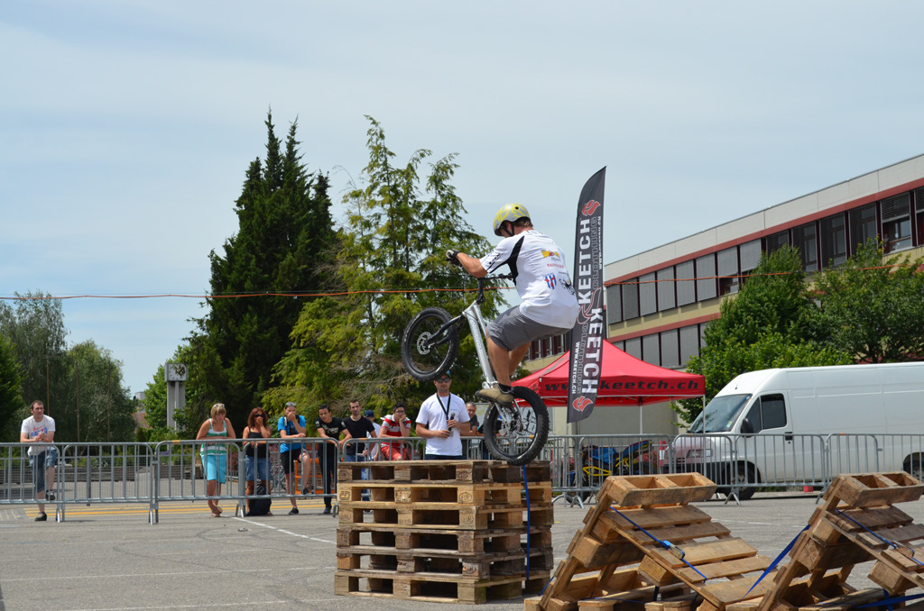 stunt%20(37)
