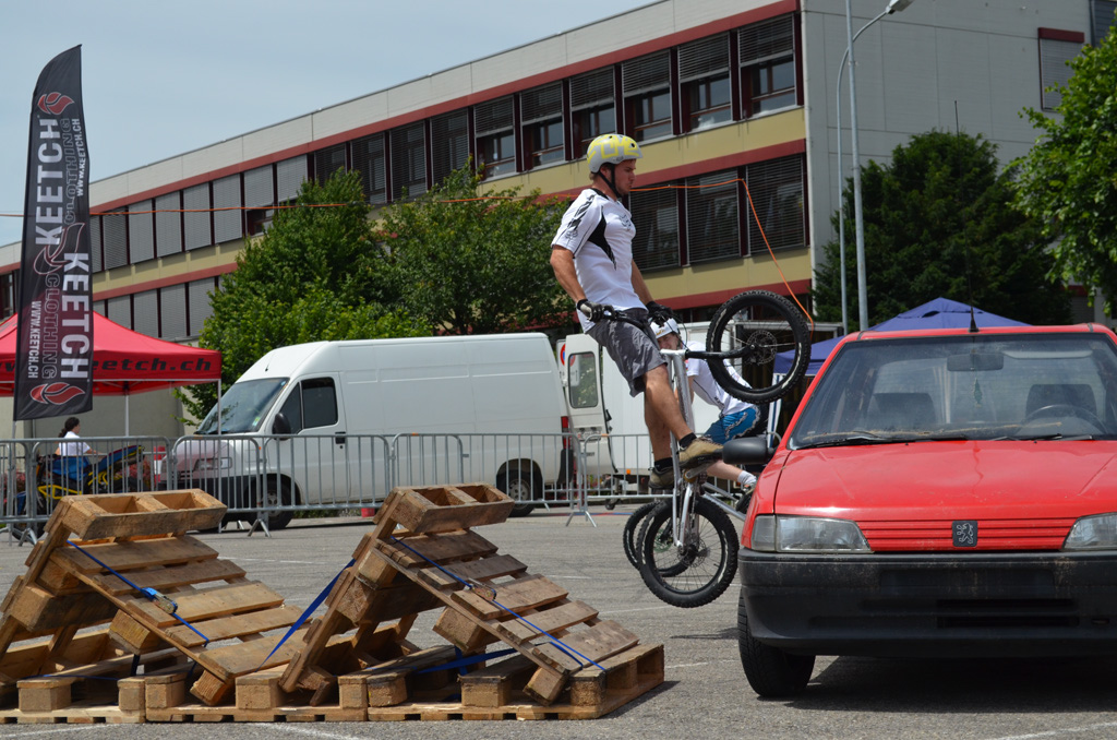 stunt%20(39)