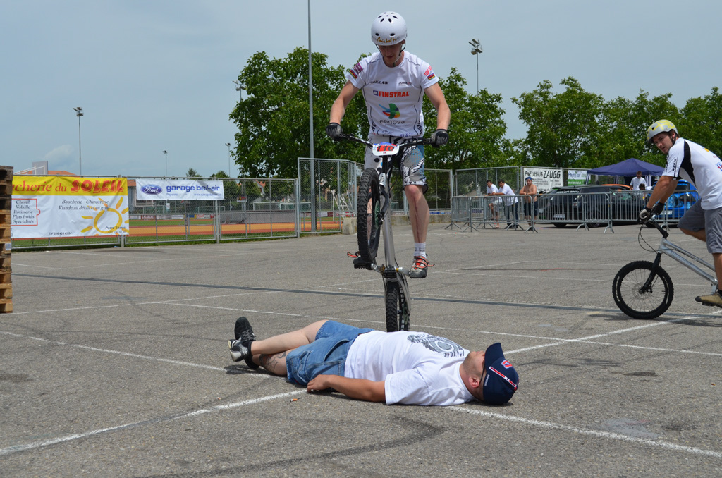 stunt%20(49)