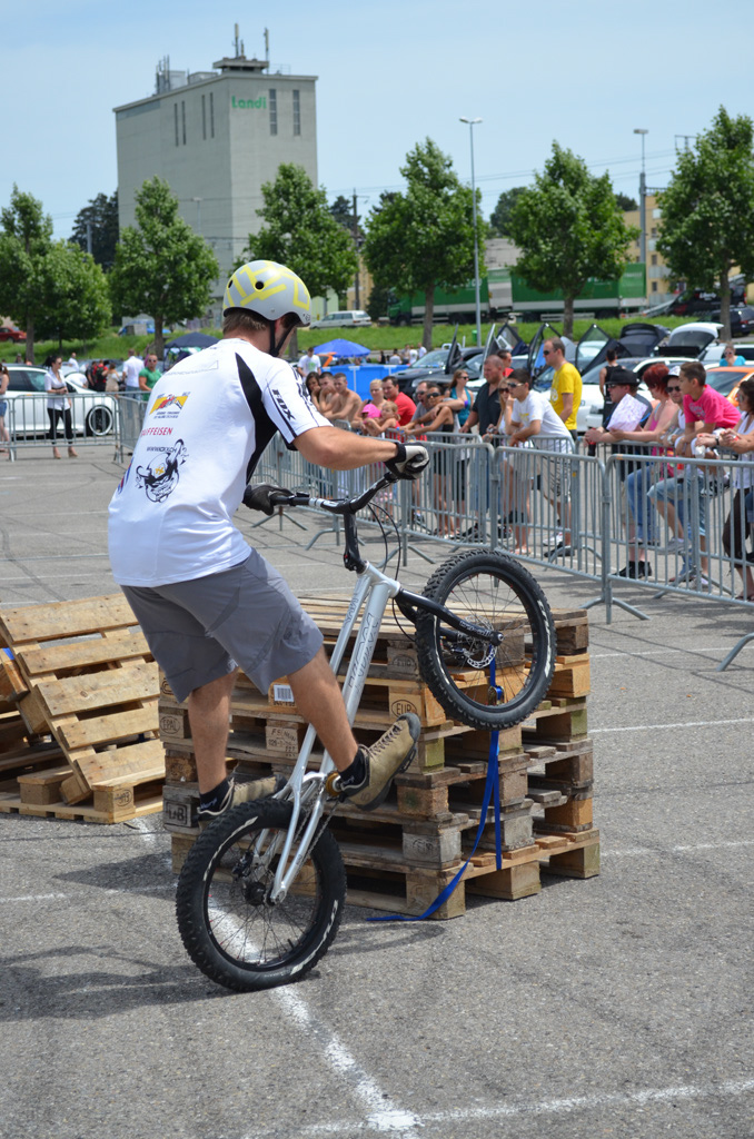 stunt%20(6)