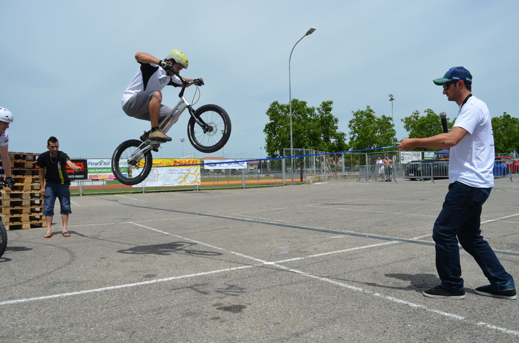 stunt%20(94)